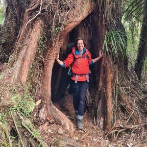 Meet your Posher, Clare